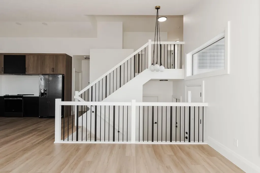 176 Beaveridge Close Fort Mcmurray AB T9H 2V3
