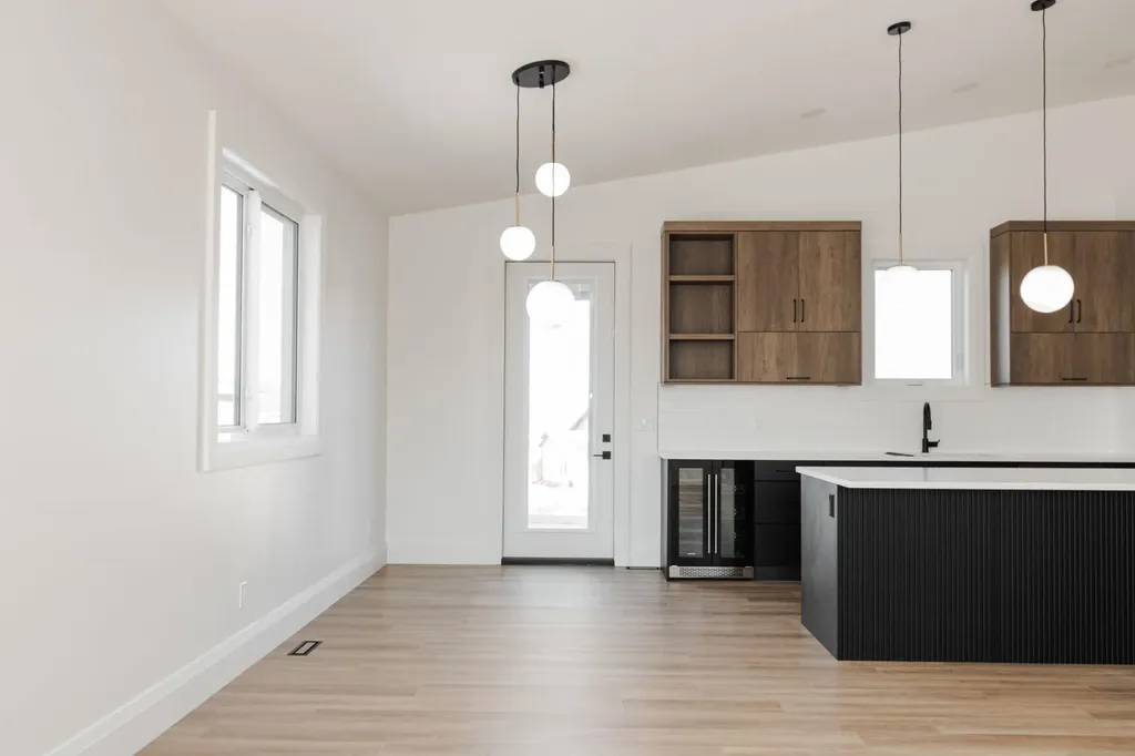 176 Beaveridge Close Fort Mcmurray AB T9H 2V3