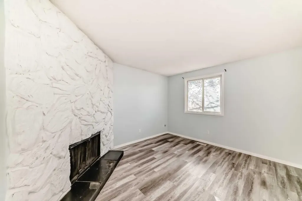 151F Pinehill Road NE Calgary AB T1Y 2C4