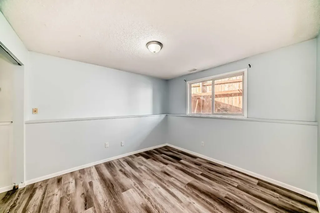 151F Pinehill Road NE Calgary AB T1Y 2C4
