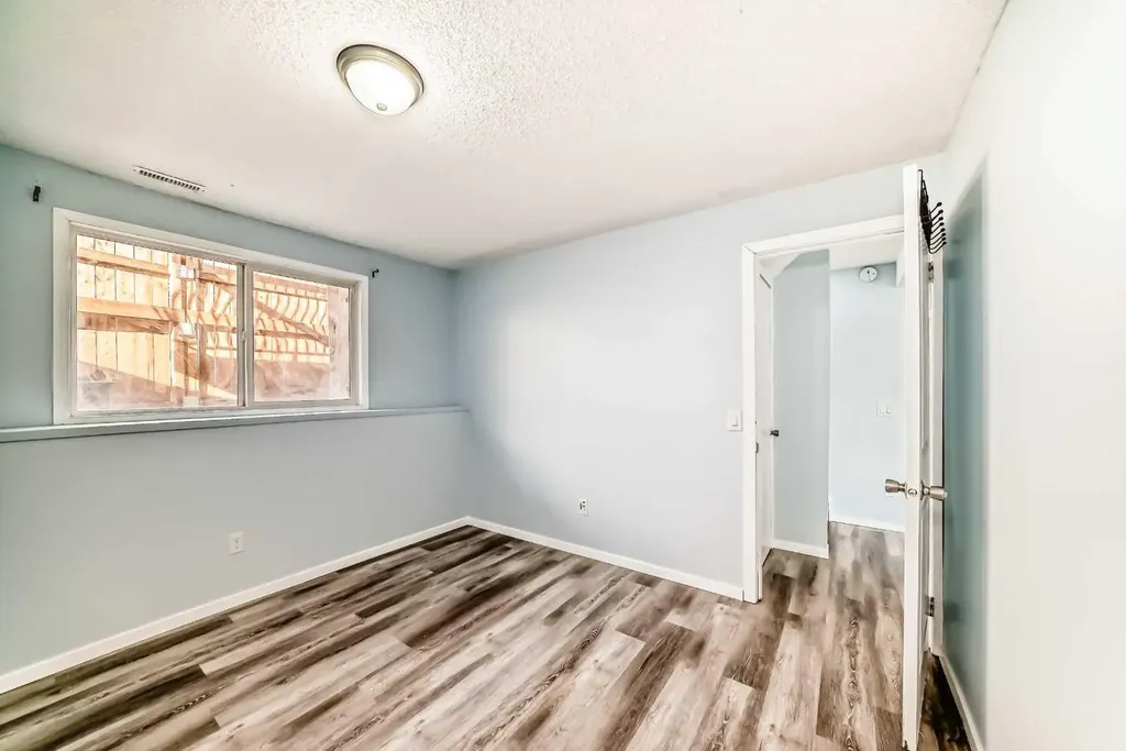 151F Pinehill Road NE Calgary AB T1Y 2C4