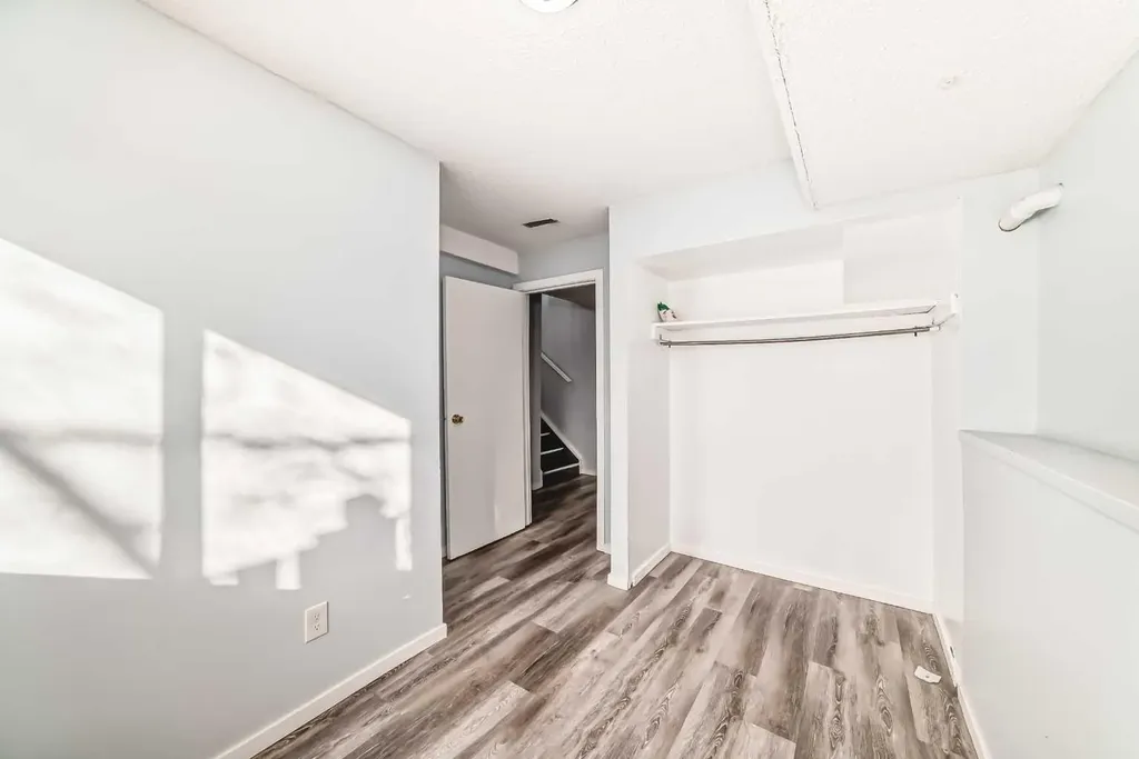 151F Pinehill Road NE Calgary AB T1Y 2C4