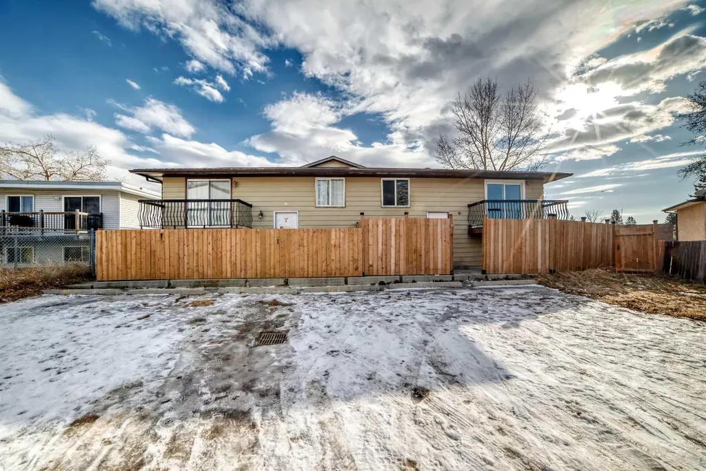 151F Pinehill Road NE Calgary AB T1Y 2C4