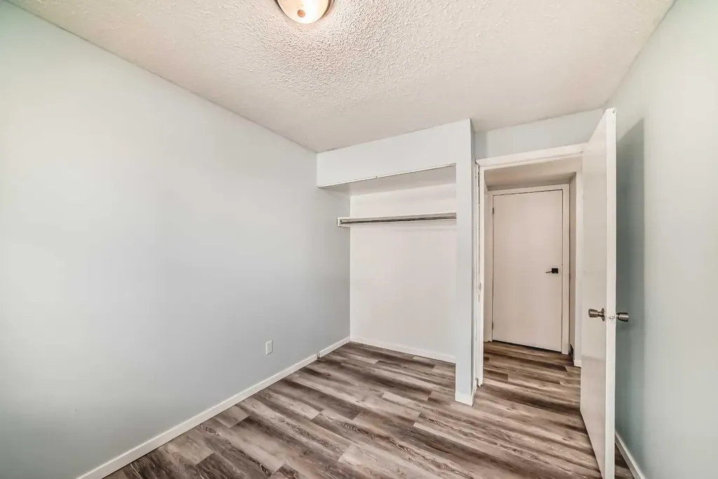 151F Pinehill Road NE Calgary AB T1Y 2C4