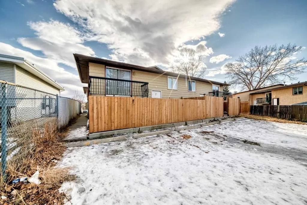 151F Pinehill Road NE Calgary AB T1Y 2C4