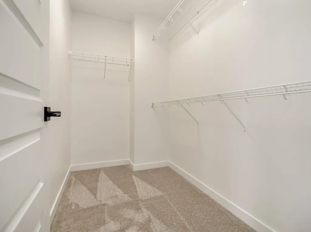 118 Miners Road W Lethbridge AB T1J5x9