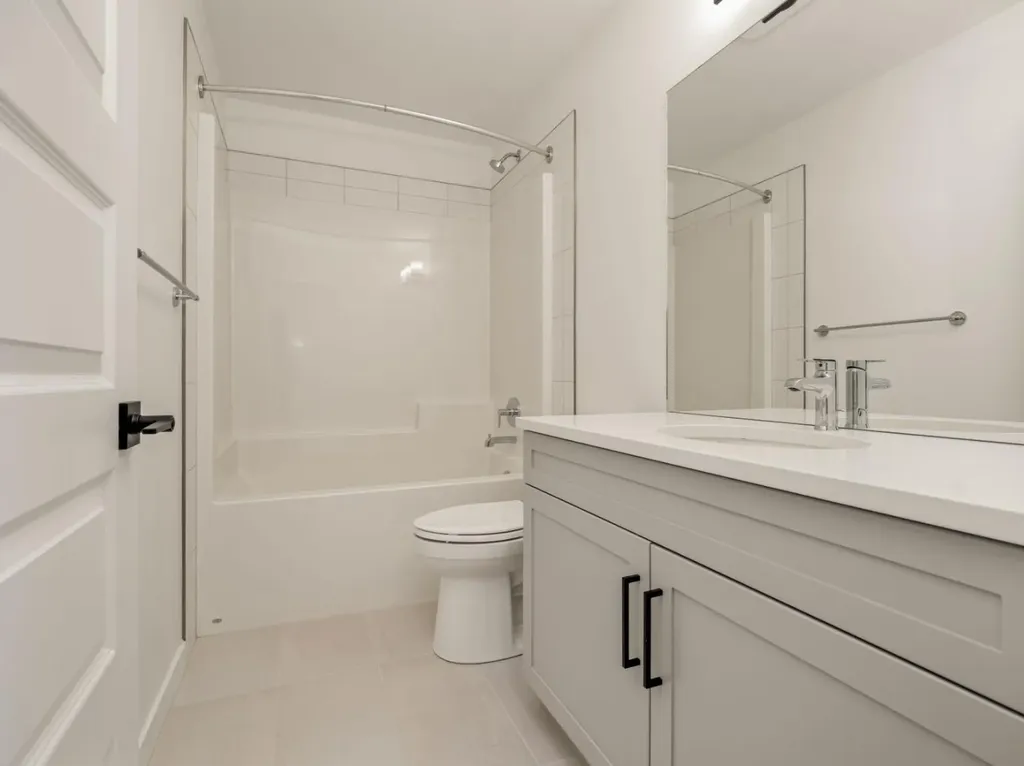 118 Miners Road W Lethbridge AB T1J5x9