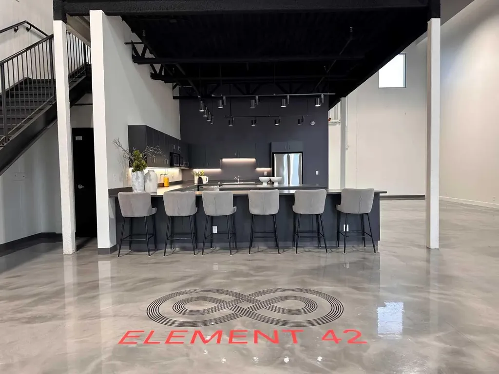 4412 9 Street SE Calgary AB T2G3C9