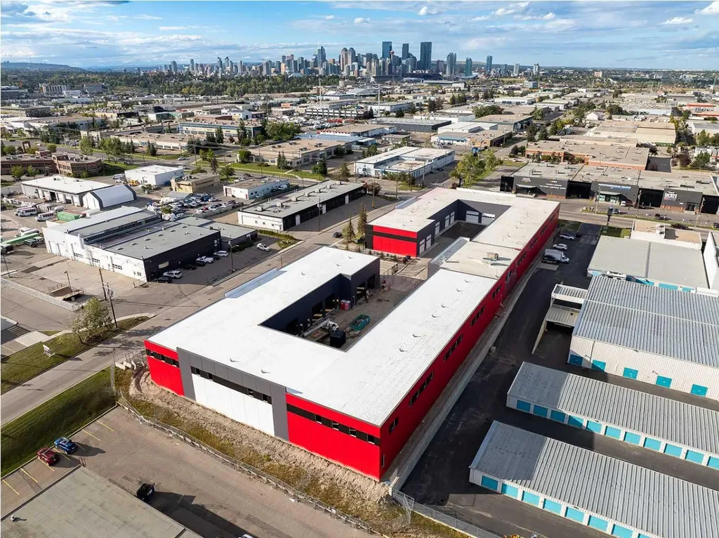 4412 9 Street SE Calgary AB T2G3C9