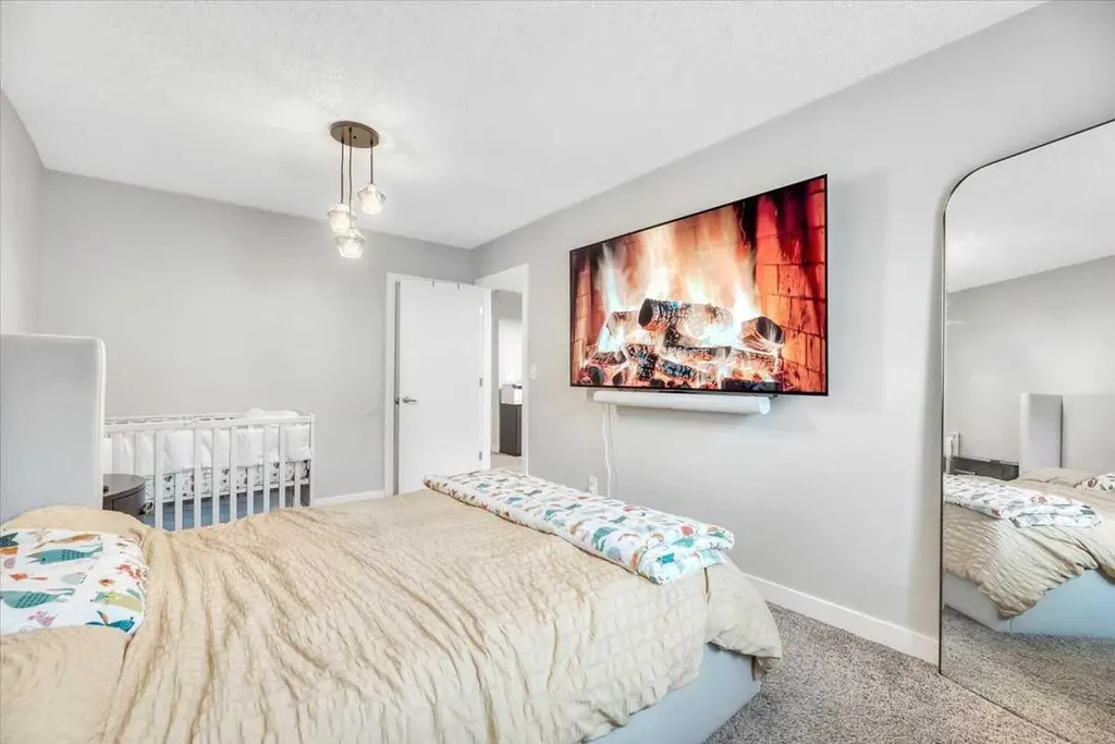 1720 13 Street SW Calgary AB T2T 3P4