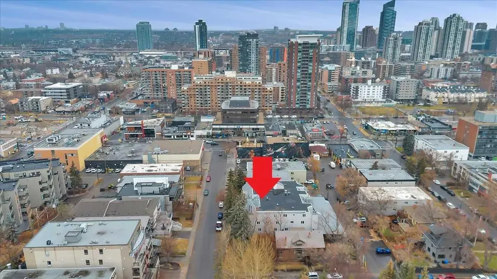 1720 13 Street SW Calgary AB T2T 3P4