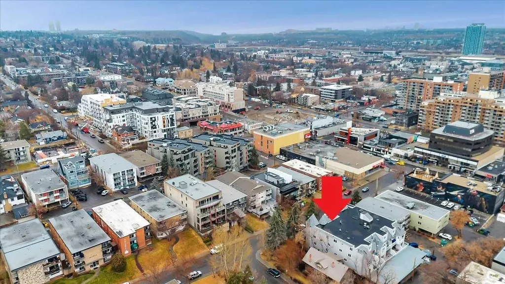 1720 13 Street SW Calgary AB T2T 3P4
