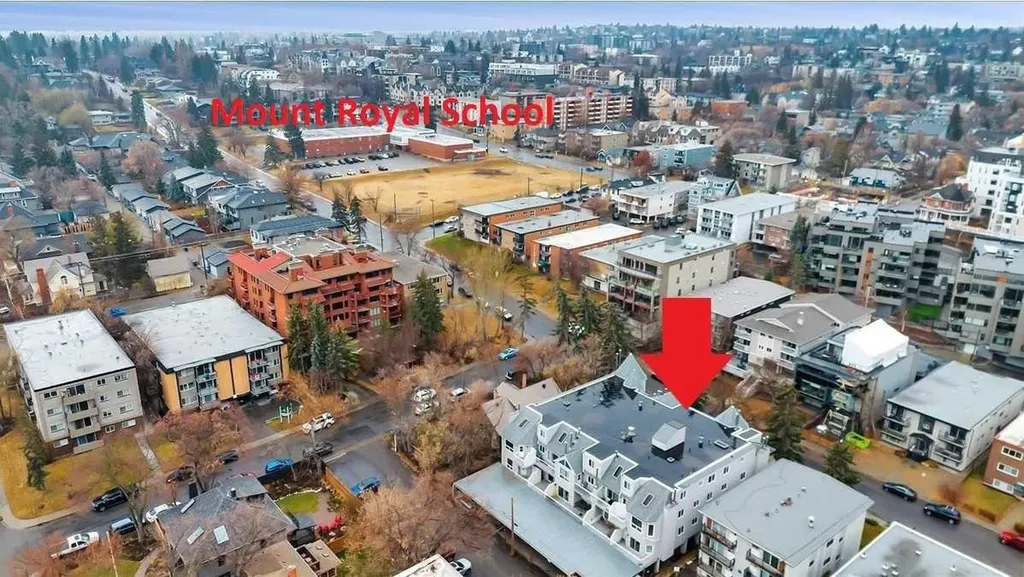 1720 13 Street SW Calgary AB T2T 3P4