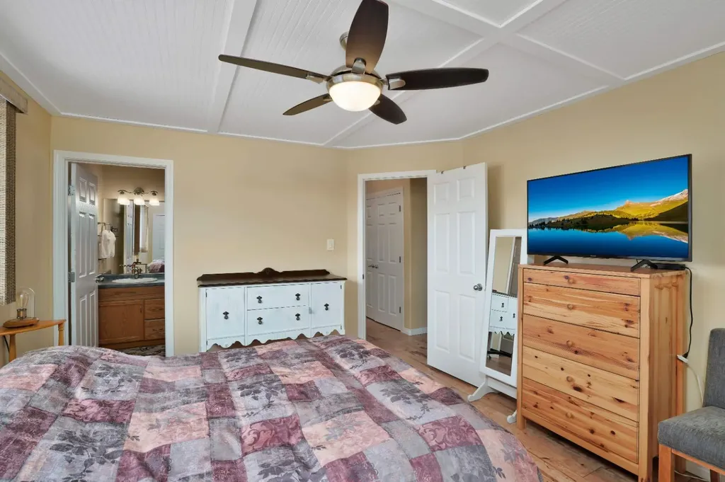43A Sands Street Rochon Sands AB T0C 3B0
