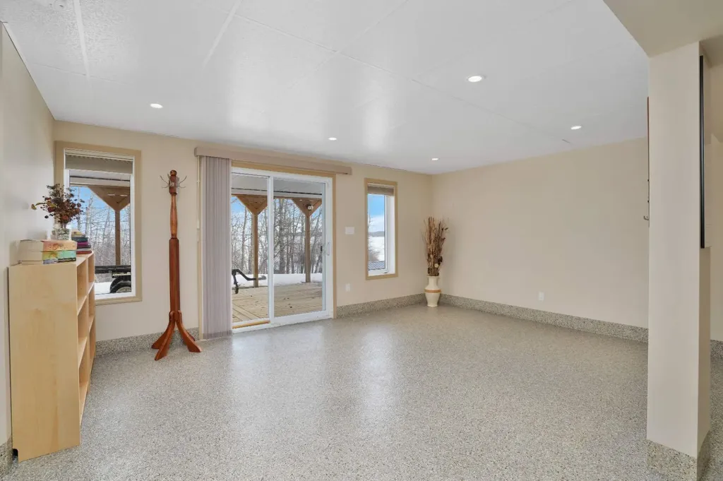 43A Sands Street Rochon Sands AB T0C 3B0
