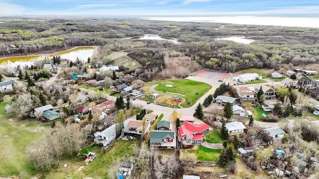 43A Sands Street Rochon Sands AB T0C 3B0