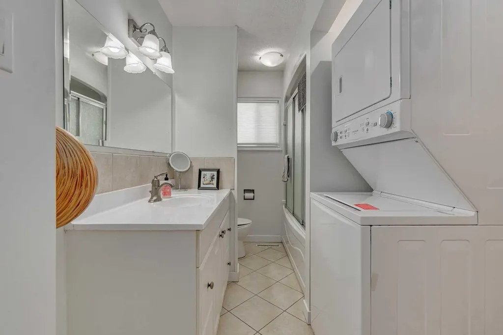 114 Wheatland Trail Strathmore AB T1P 1A6