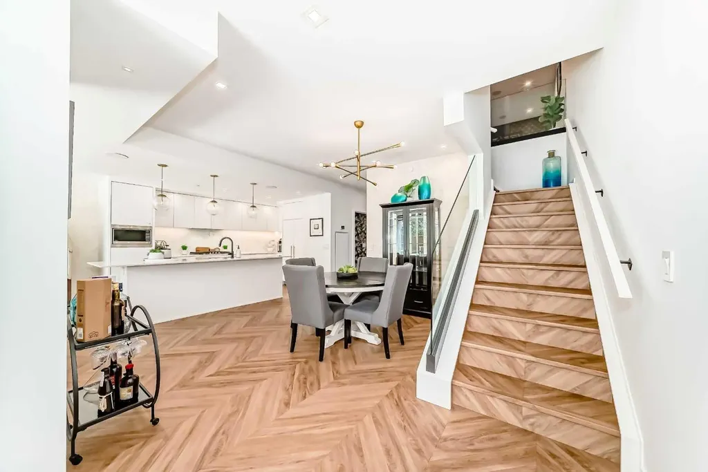8505 Broadcast Avenue SW Calgary AB T3H 6B5