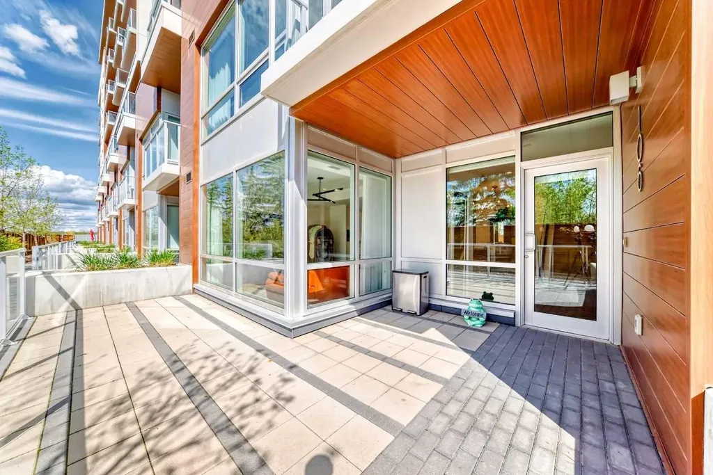 8505 Broadcast Avenue SW Calgary AB T3H 6B5