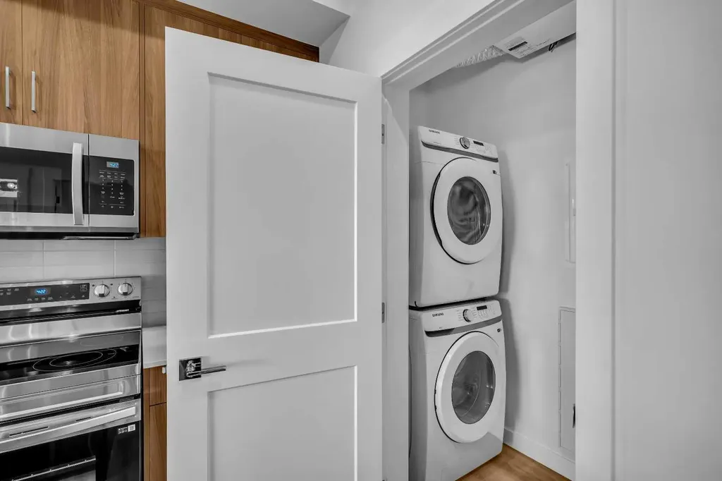 1802 Mahogany Boulevard Calgary AB T3M2K6
