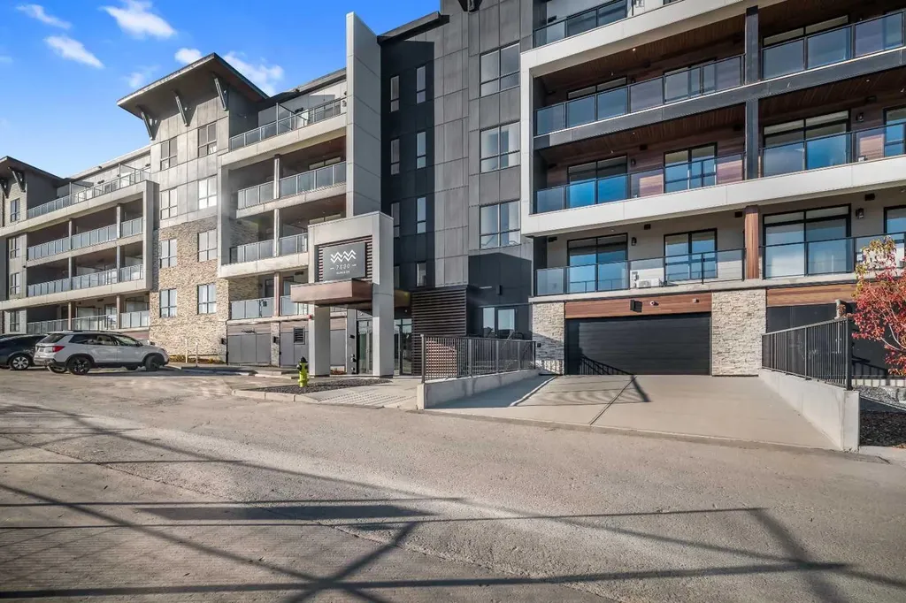1802 Mahogany Boulevard Calgary AB T3M2K6
