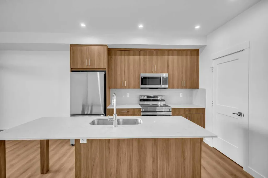 1802 Mahogany Boulevard Calgary AB T3M2K6