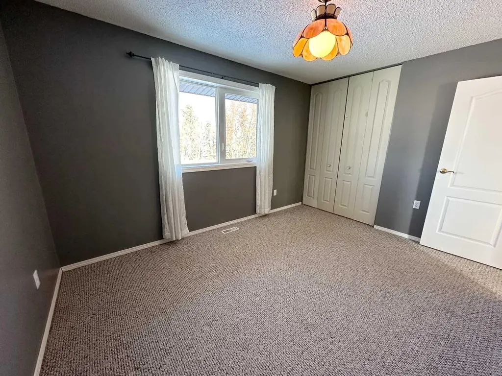 494062 Range Road 62 Rural Vermilion River County Of AB T9X 1Y8