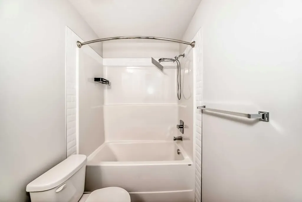 360 Harvest Hills Common NE Calgary AB T3K 2N1