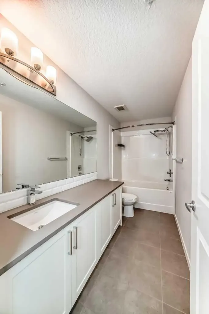 360 Harvest Hills Common NE Calgary AB T3K 2N1