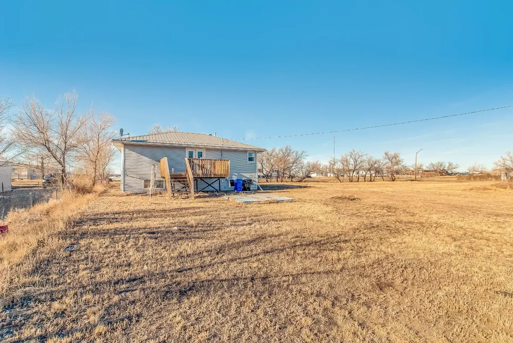 428 2 Street Suffield AB T0J 2N0