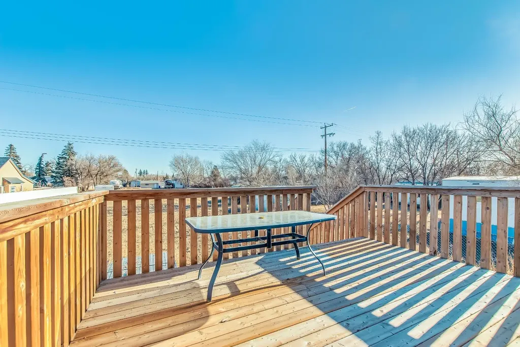428 2 Street Suffield AB T0J 2N0