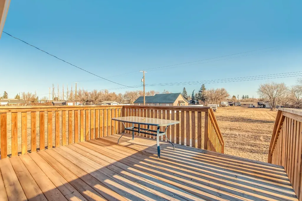428 2 Street Suffield AB T0J 2N0