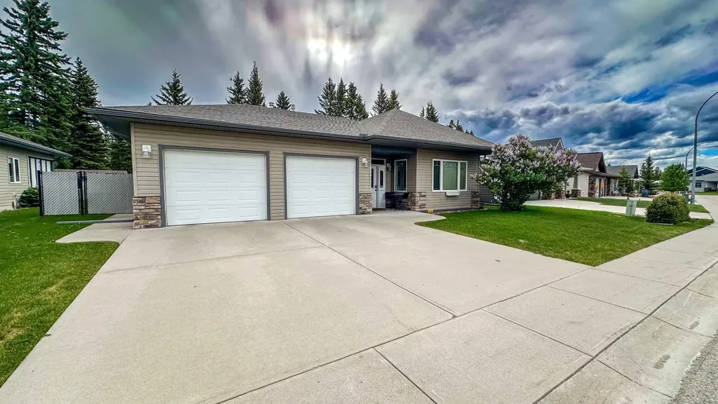 603 5 Street SW Sundre AB T0M1X0