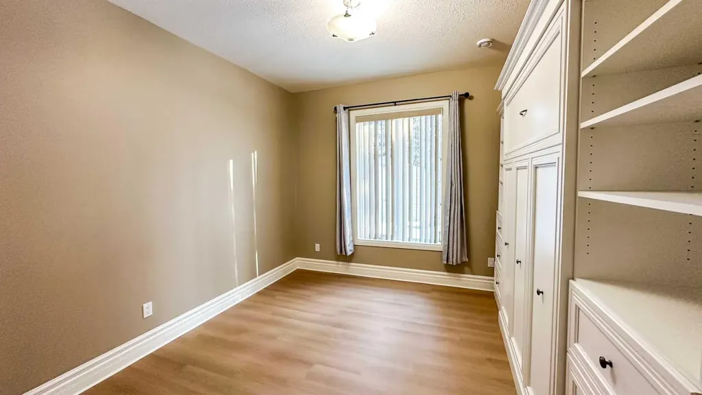 603 5 Street SW Sundre AB T0M1X0