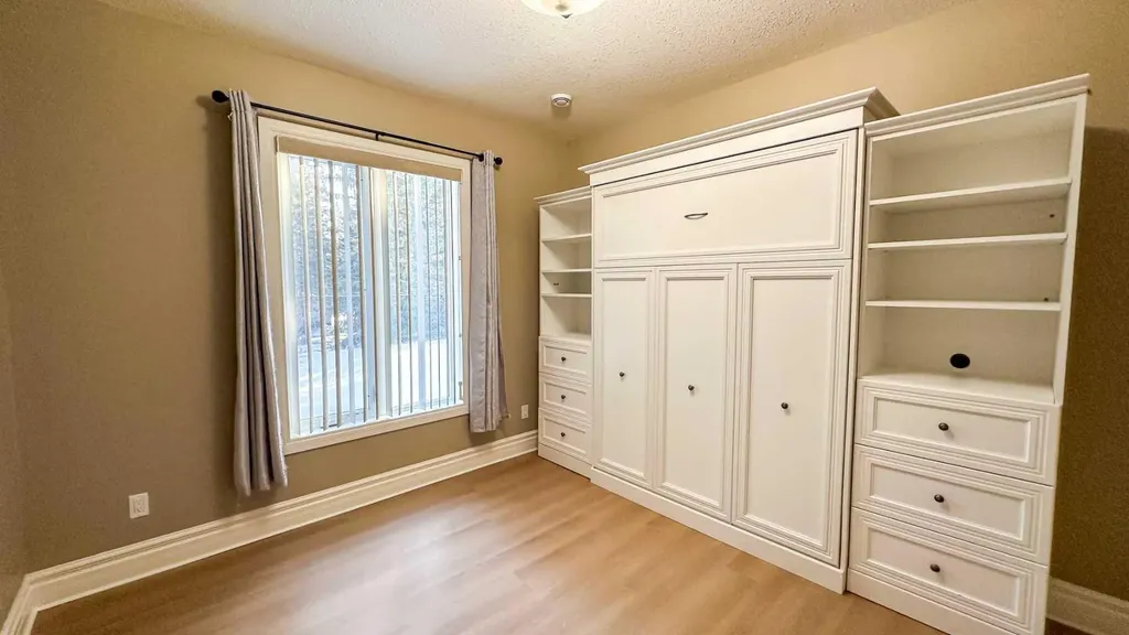 603 5 Street SW Sundre AB T0M1X0