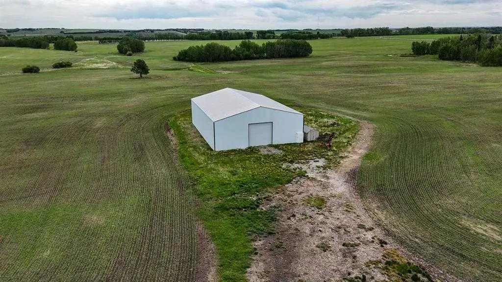 29419 Range Road 45 Rural Mountain View County AB T0M 2E0