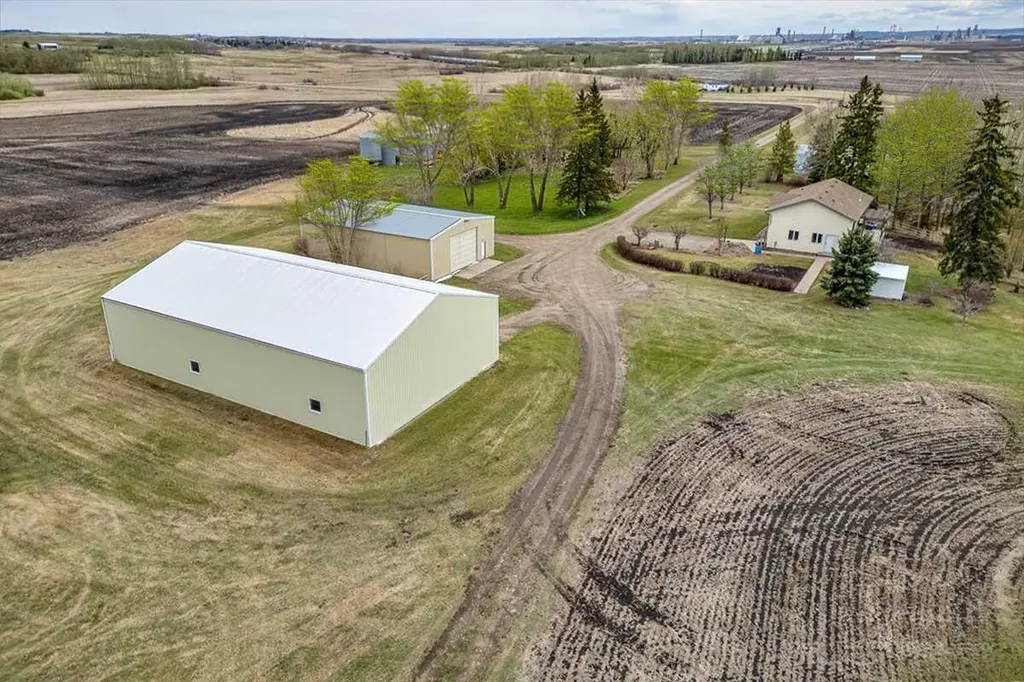 25408 Highway 597 Rural Lacombe County AB T4L 2N2