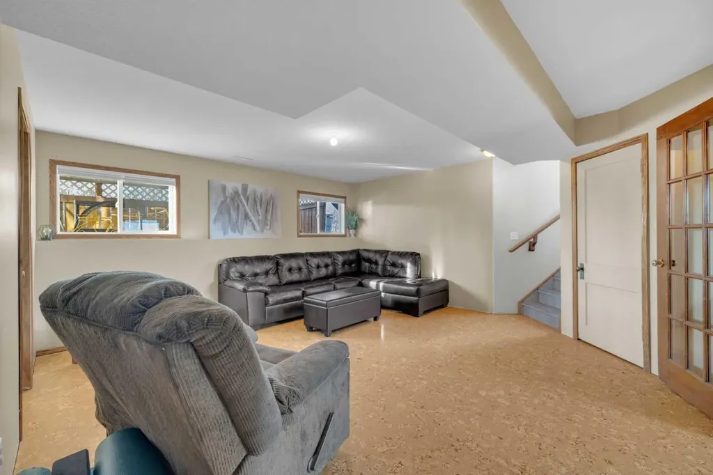 25408 Highway 597 Rural Lacombe County AB T4L 2N2