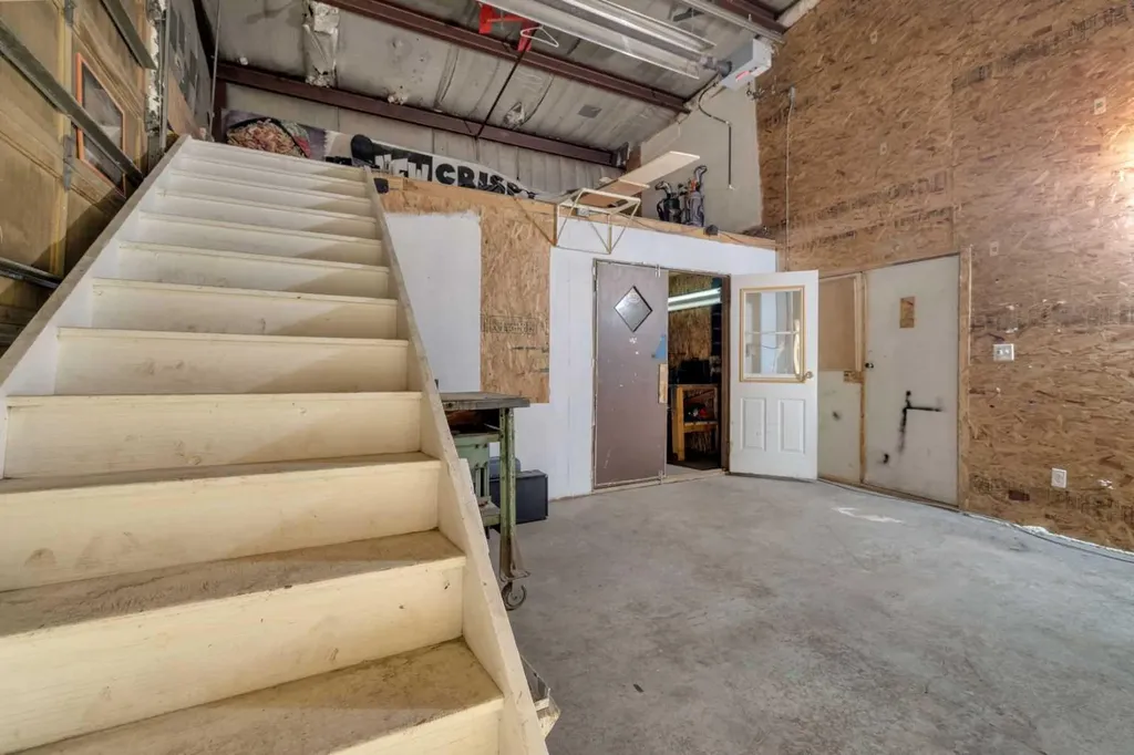 25408 Highway 597 Rural Lacombe County AB T4L 2N2