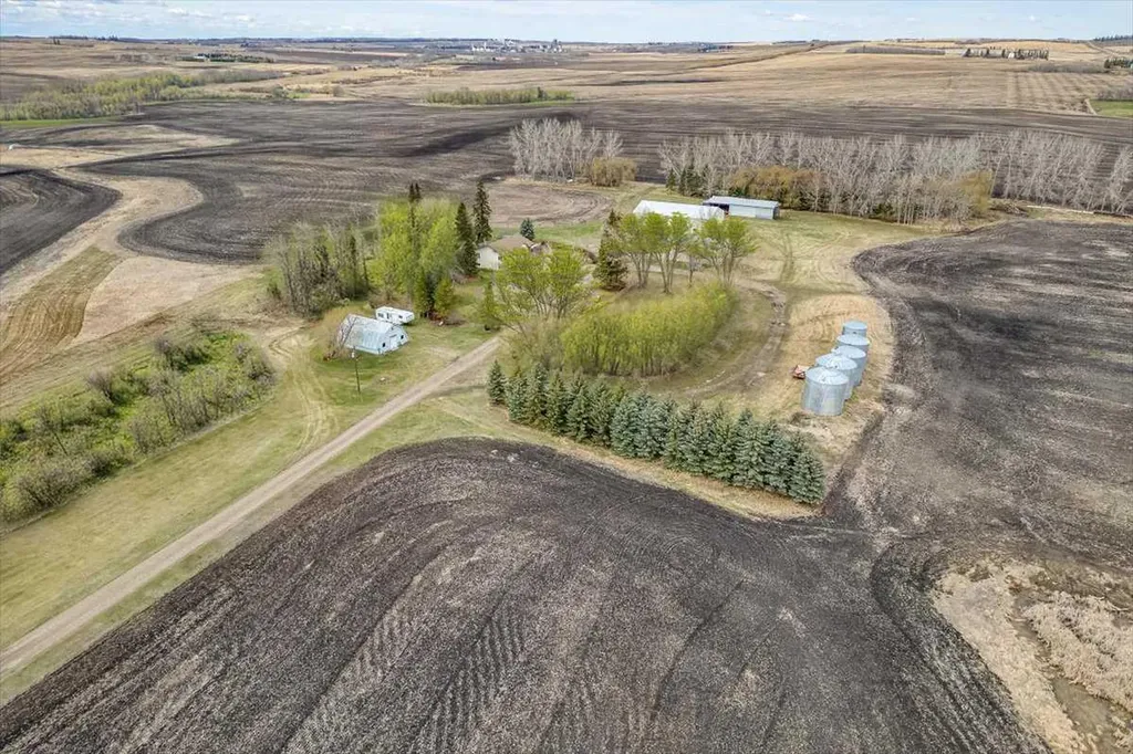 25408 Highway 597 Rural Lacombe County AB T4L 2N2