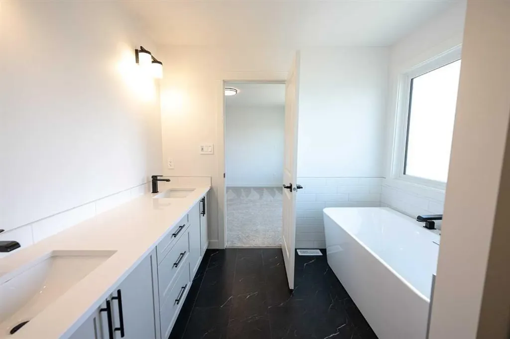 8617 128 Avenue Grande Prairie AB T8X 0X7