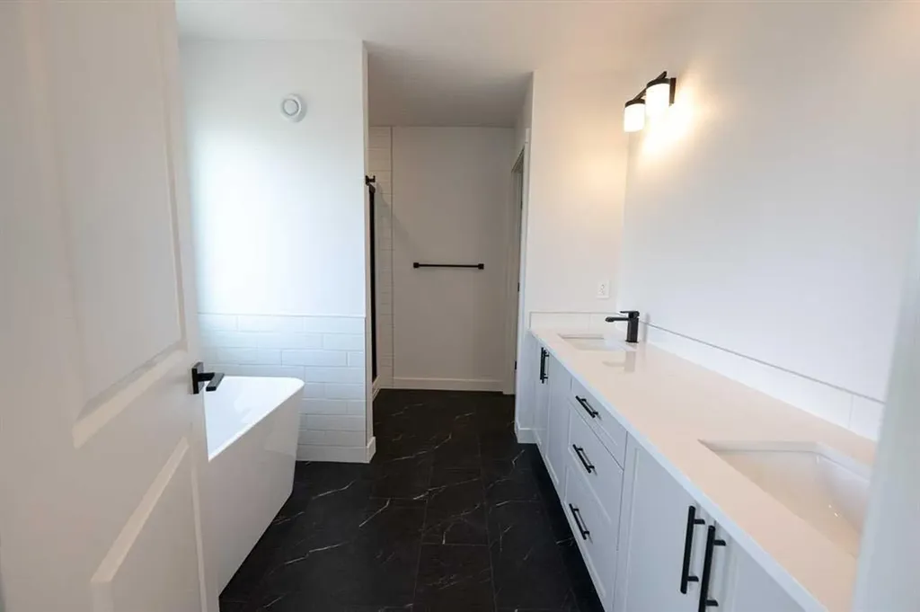 8617 128 Avenue Grande Prairie AB T8X 0X7