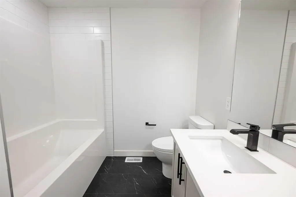 8617 128 Avenue Grande Prairie AB T8X 0X7