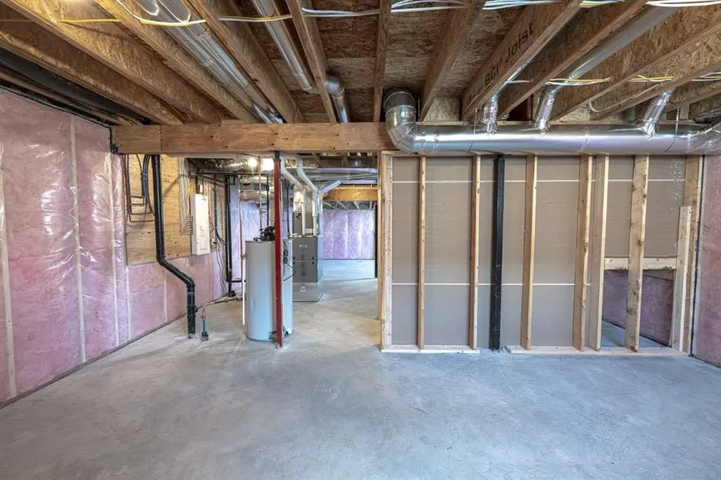 8702 128 Avenue Grande Prairie AB T8X 0X7