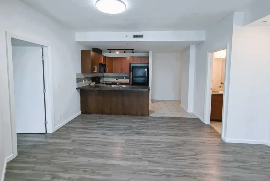 210 15 Avenue SE Calgary AB T2G 0B5