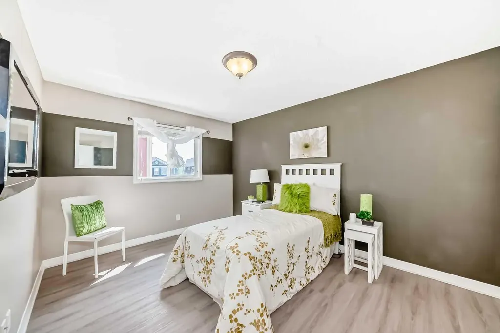 77 Chaparral Valley Grove SE Calgary AB T2X 0M4