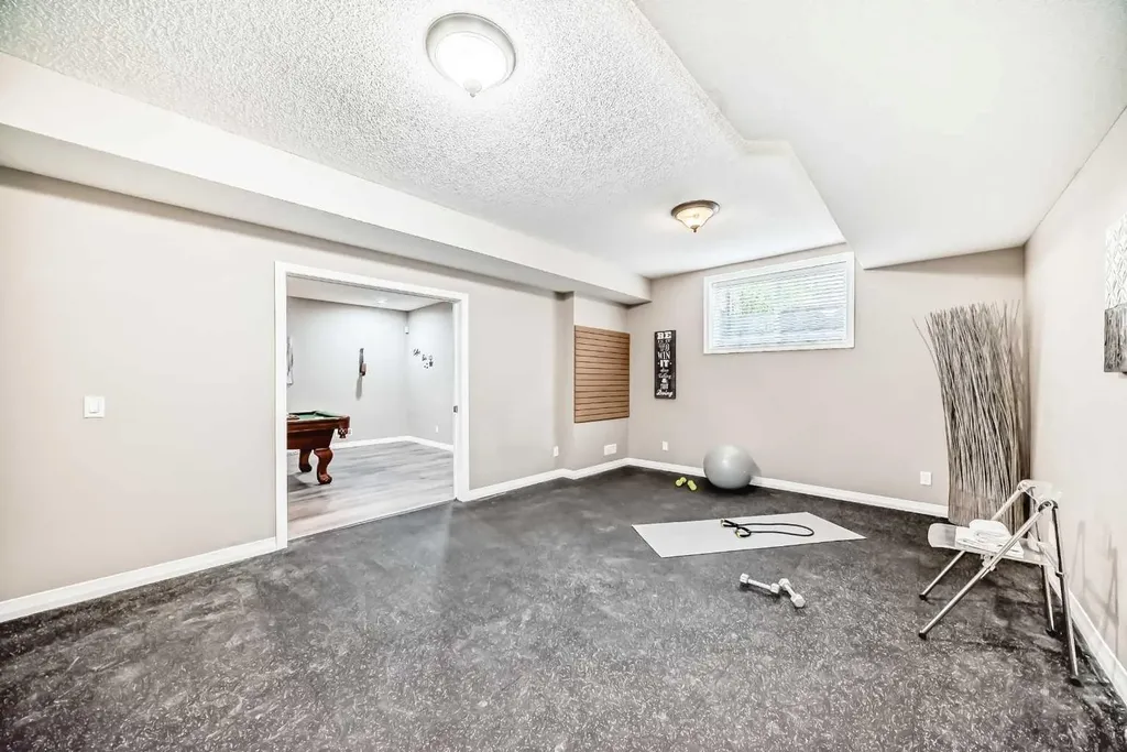 77 Chaparral Valley Grove SE Calgary AB T2X 0M4
