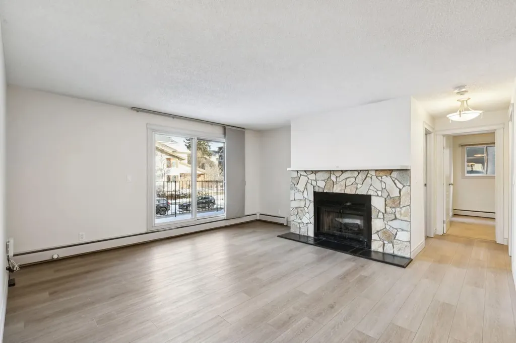 1607 26 Avenue SW Calgary AB T2T 1C7
