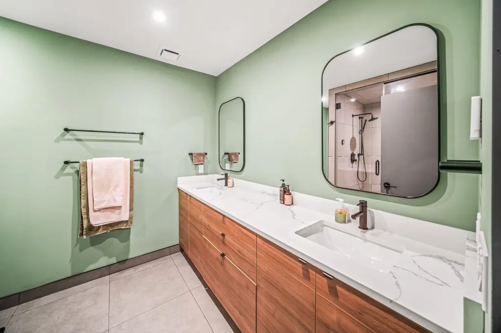 108 Lougheed Circle Banff AB T1L 1B4
