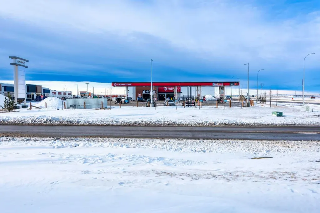 4058 109 Avenue NE Calgary AB T3N 2B3